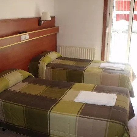 Hotel Ria De *